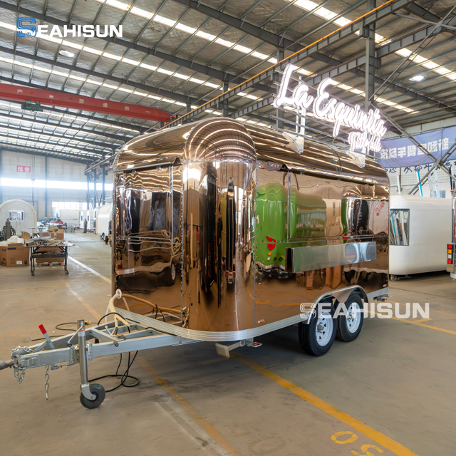 مقطورة شاحنة طعام مصغرة من Airstream مخصصة للقهوة والبيتزا والنقانق والآيس كريم