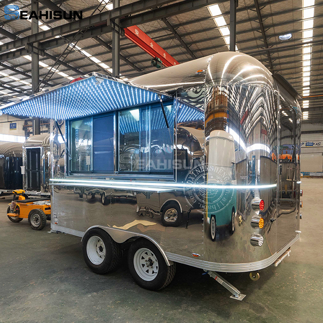 Op maat gemaakte roestvrijstalen duurzame stijlvolle Airstream Food Trailer 